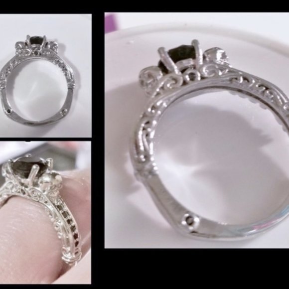 Detailed Goth Biker Skull Engagement Ring - Picture 7 of 8